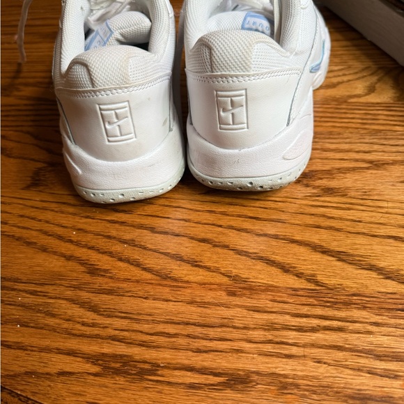 White Nikes with Blue Swoosh - Picture 3 of 6